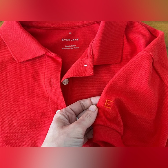 Everlane The Oversized Polo. Size XS. Goji Berry Red. - Picture 9 of 12